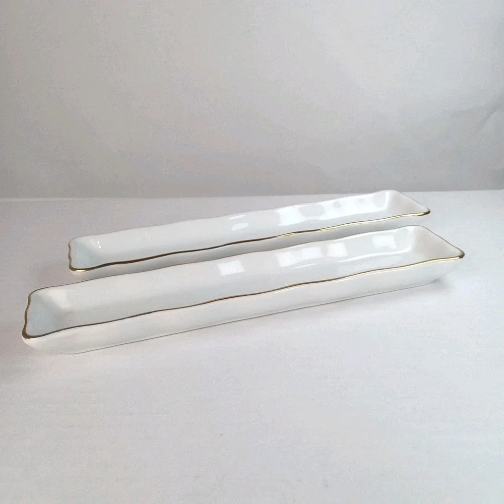 Set of 2 White Golden Heirloom Shafford Porcelain Trays With Gold Trim 8.5